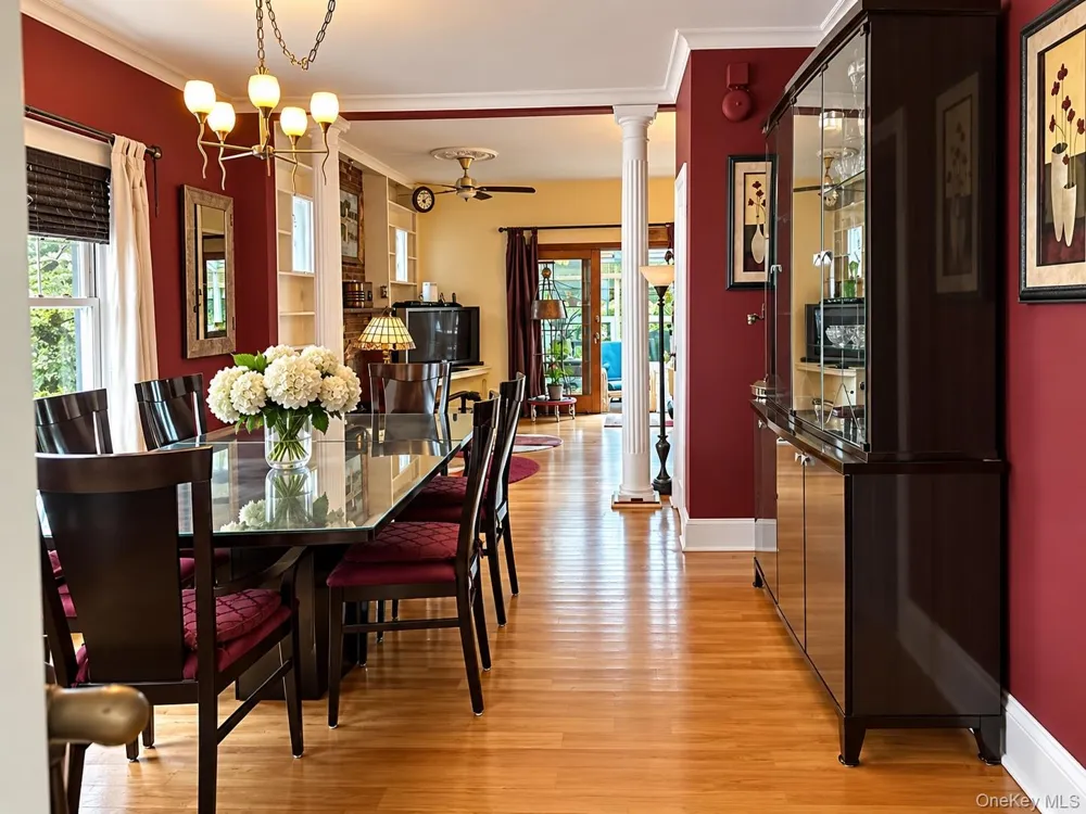 13810 Cronston Avenue Rockaway Park, NY 11694