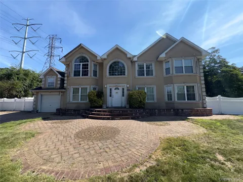 249 Haven Avenue