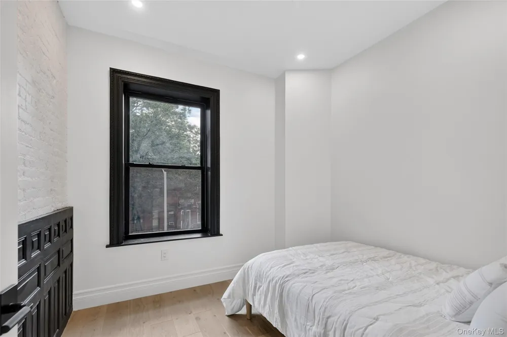 427 E 140 STREET #6 Bronx, NY 10451
