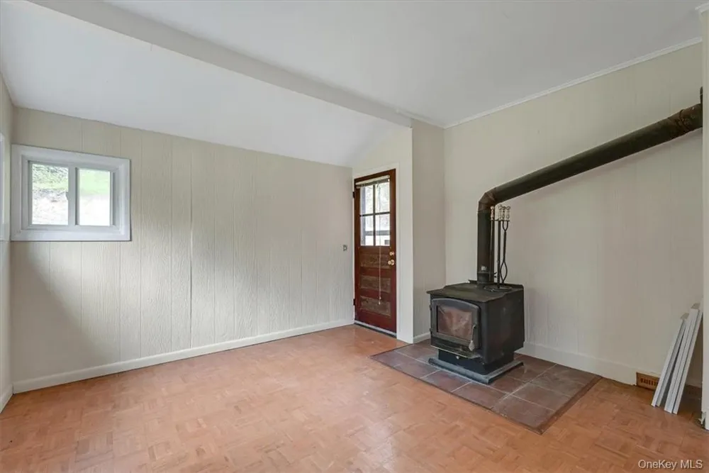 564 Kirbytown Road Middletown, NY 10940