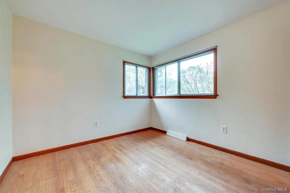564 Kirbytown Road Middletown, NY 10940