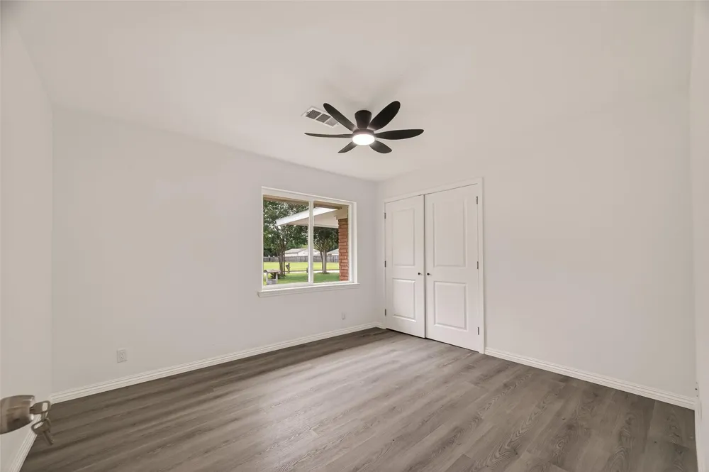 18219 Kings Lynn Street Webster, TX 77058