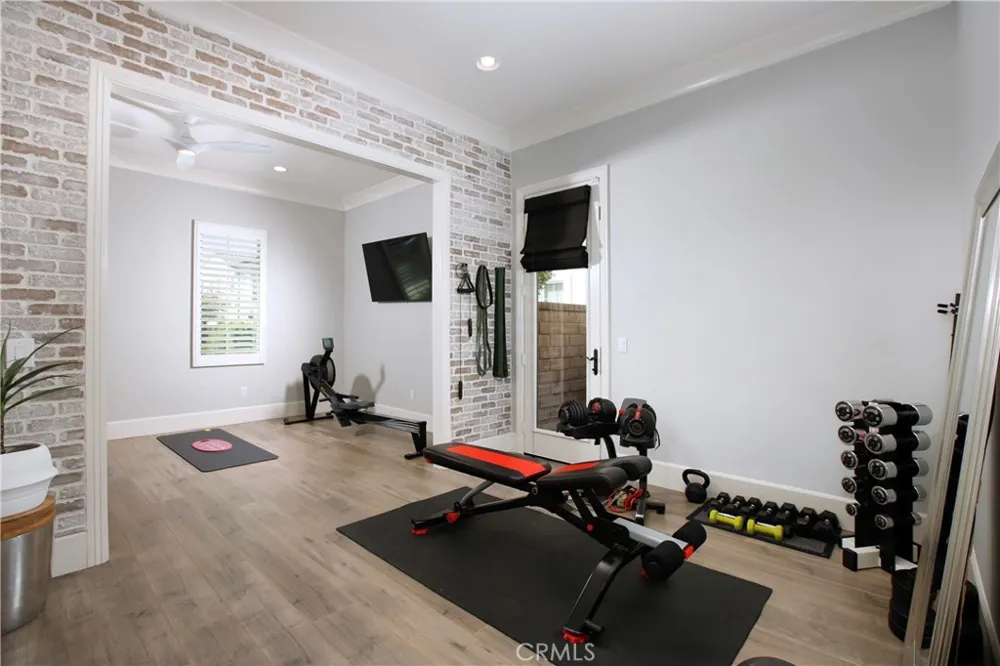 27624 Camellia Drive Saugus, CA 91350