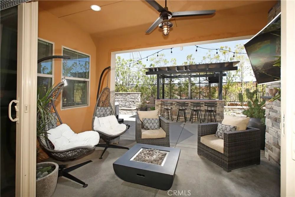 27624 Camellia Drive Saugus, CA 91350