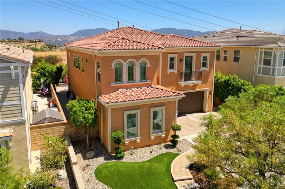 27624 Camellia Drive Saugus, CA 91350
