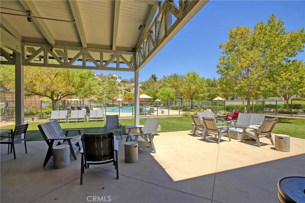 27624 Camellia Drive Saugus, CA 91350