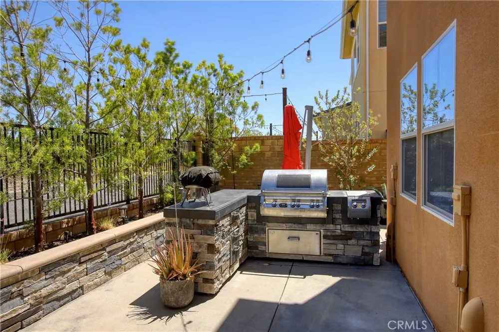 27624 Camellia Drive Saugus, CA 91350