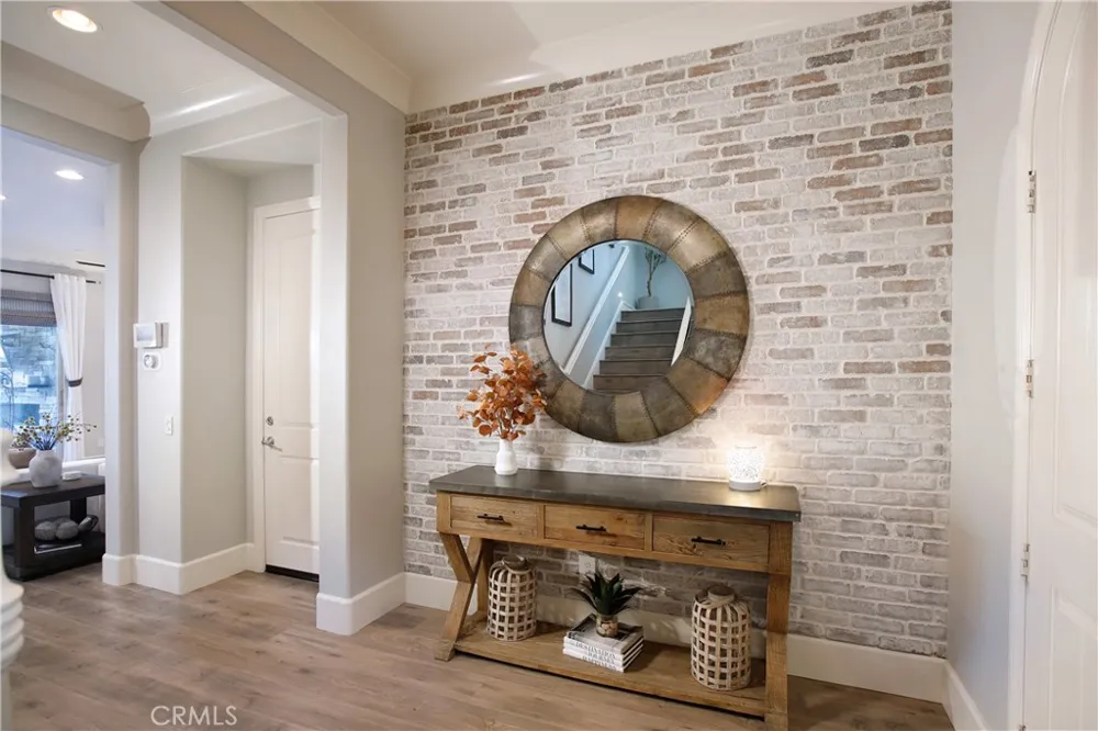 27624 Camellia Drive Saugus, CA 91350
