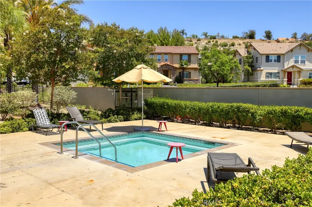 27624 Camellia Drive Saugus, CA 91350