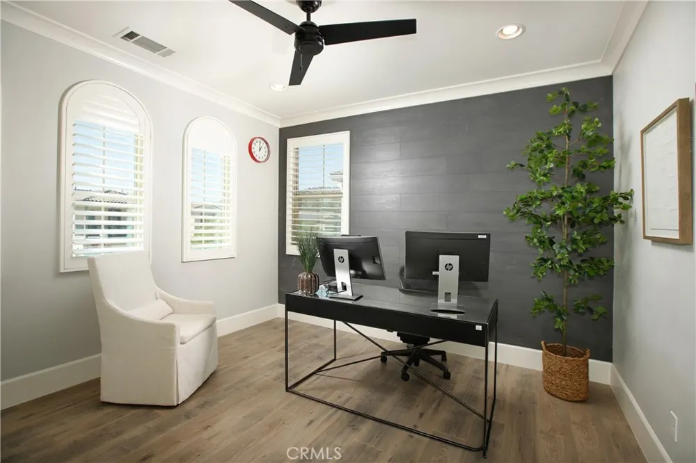 27624 Camellia Drive Saugus, CA 91350