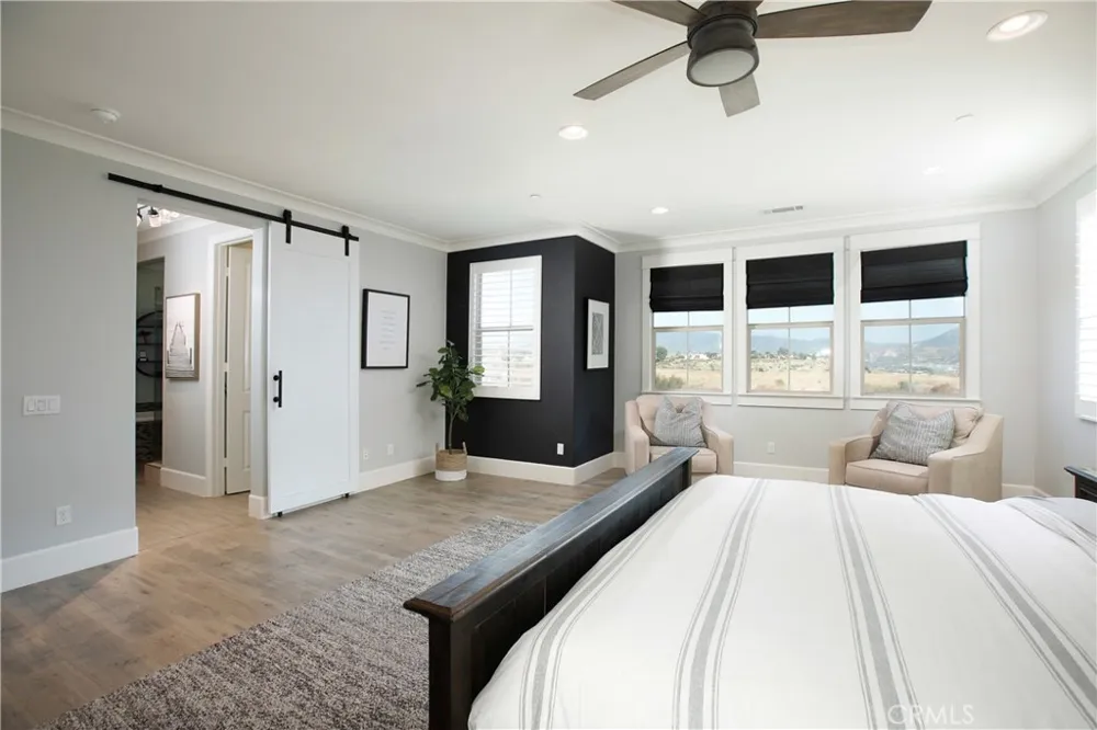 27624 Camellia Drive Saugus, CA 91350