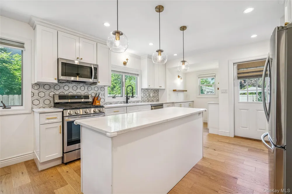 55 Cleveland Street Patchogue, NY 11772