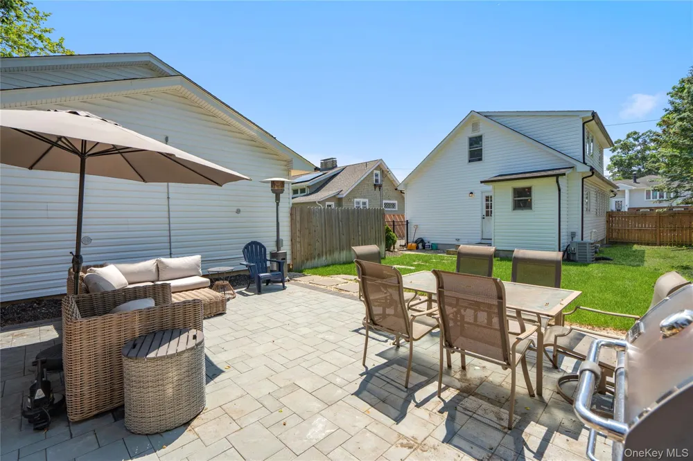 55 Cleveland Street Patchogue, NY 11772