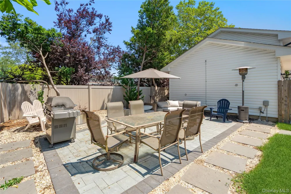 55 Cleveland Street Patchogue, NY 11772