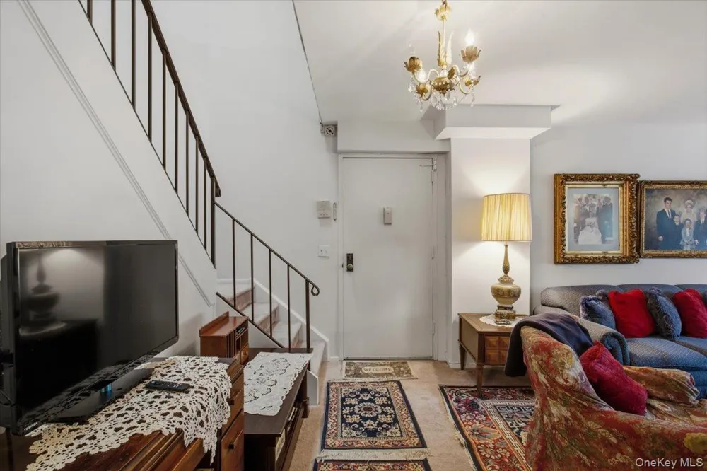 107 Broadway #205B White Plains, NY 10603