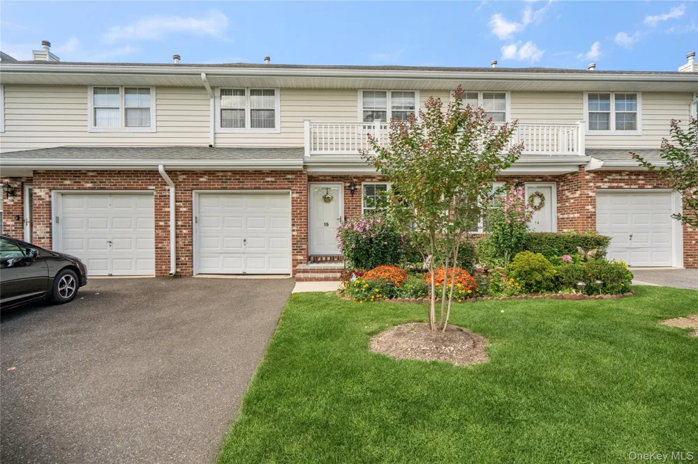 15 Springfield Circle #1 Central Islip, NY 11722