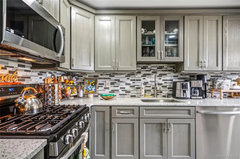 15 Springfield Circle #1 Central Islip, NY 11722