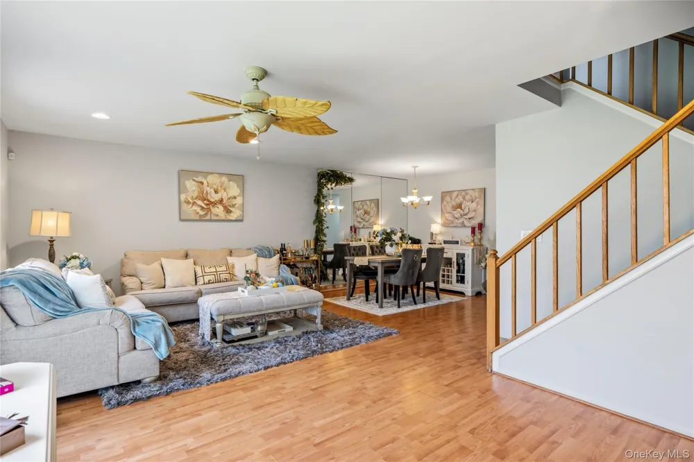 15 Springfield Circle #1 Central Islip, NY 11722