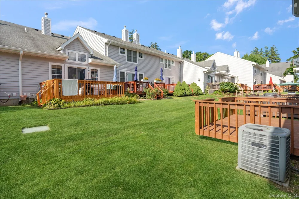 15 Springfield Circle #1 Central Islip, NY 11722