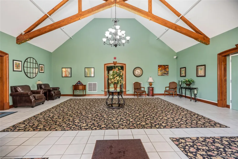 15 Springfield Circle #1 Central Islip, NY 11722