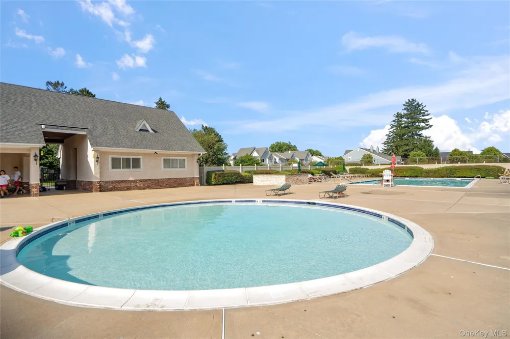 15 Springfield Circle #1 Central Islip, NY 11722