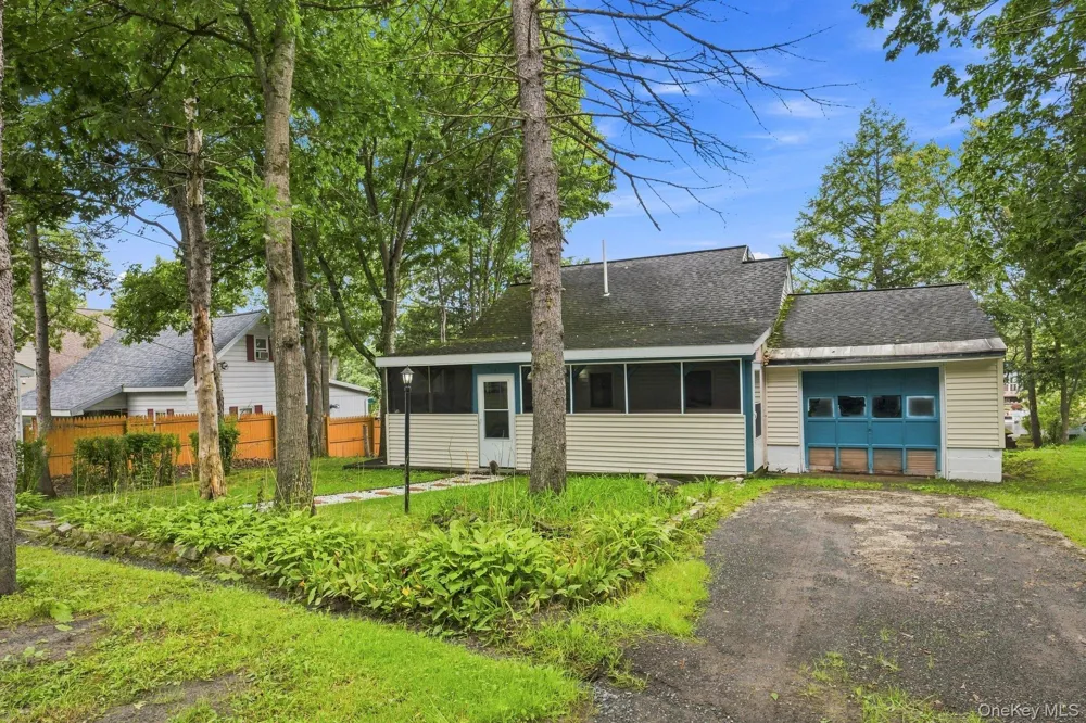 143 Eastside Drive Other, NY 12019