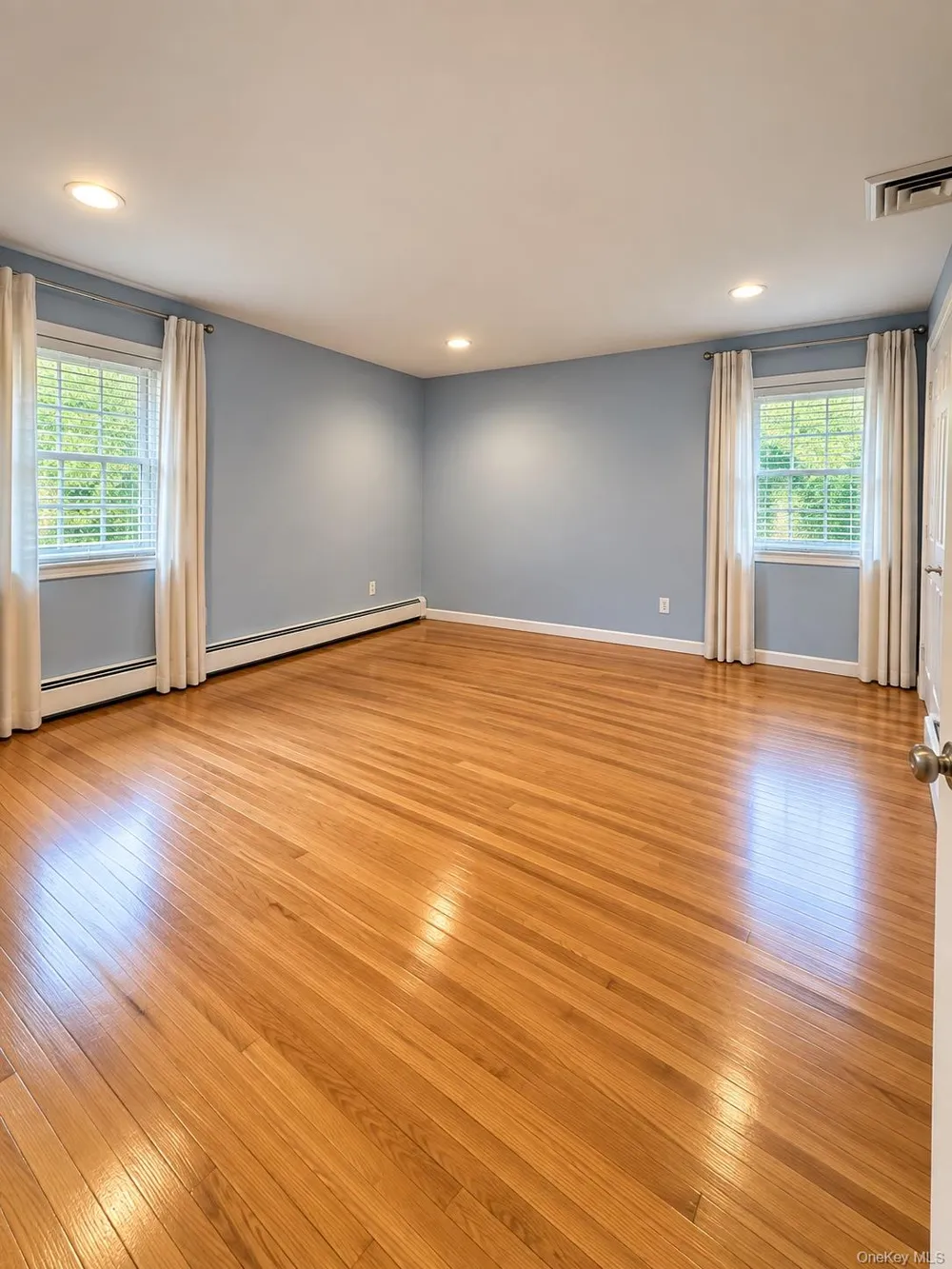 Address Not Shown Dix Hills, NY 11746