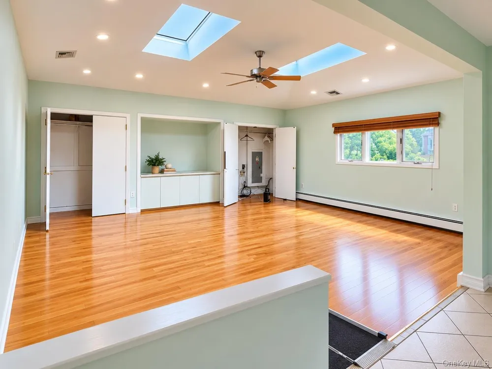 Address Not Shown Dix Hills, NY 11746