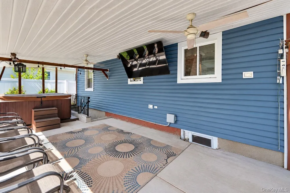 26 Michel Avenue South Farmingdale, NY 11735