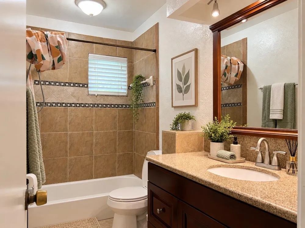 8831 Hendon Ln Houston, TX 77036