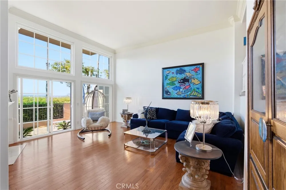 19225 Seabrook Huntington Beach, CA 92648