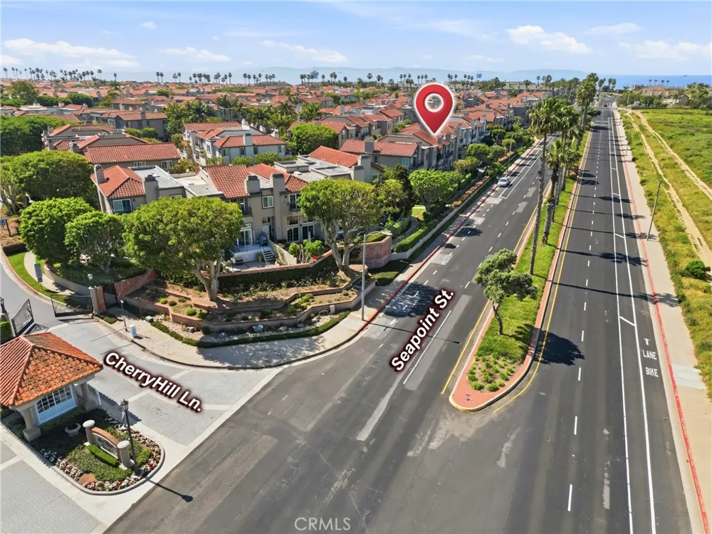 19225 Seabrook Huntington Beach, CA 92648