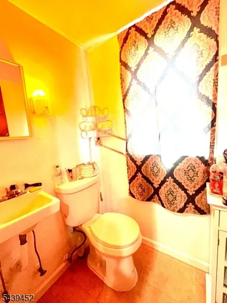 149 Lake Ave Clifton City, NJ 07011