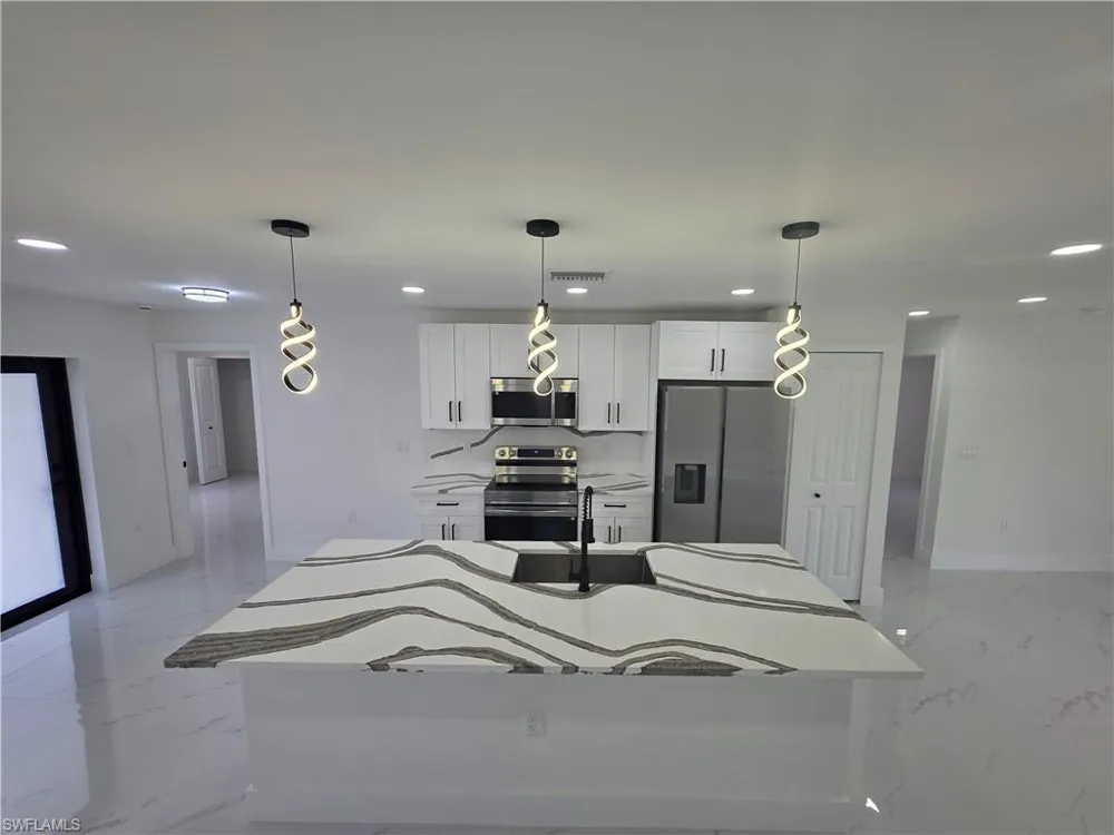 1918 NW 21st Terrace Cape Coral, FL 33993