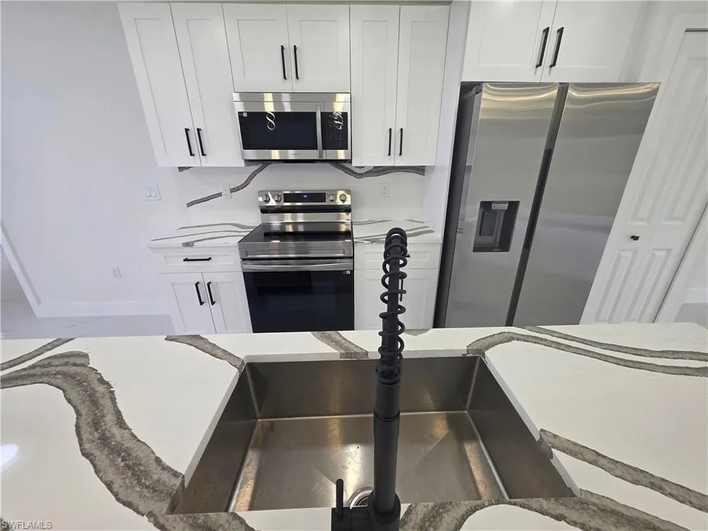 1918 NW 21st Terrace Cape Coral, FL 33993