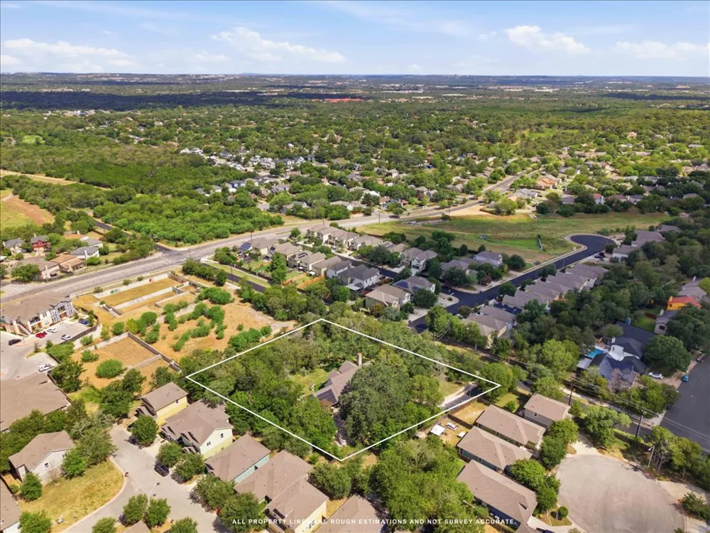 2907 Cameron Loop Austin, TX 78745