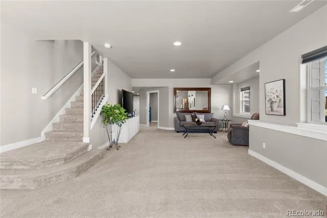 6957 Black Forest Drive Elizabeth, CO 80107