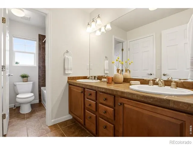 3340 Graylock Run Broomfield, CO 80023
