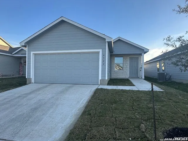 4522 Martin Way San Antonio, TX 78222