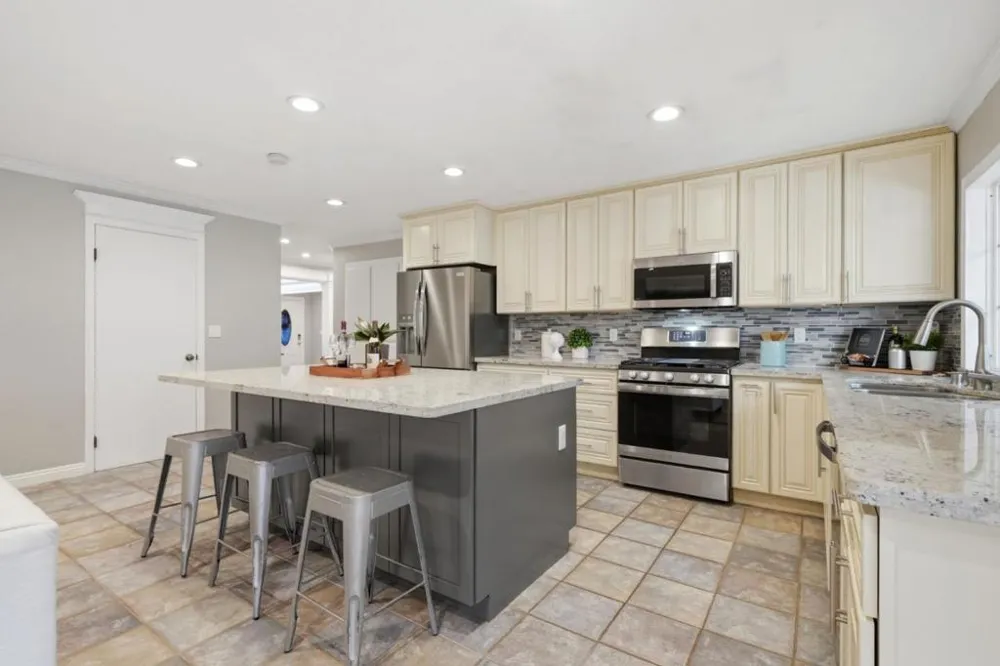 6635 Catamaran Street San Jose, CA 95119
