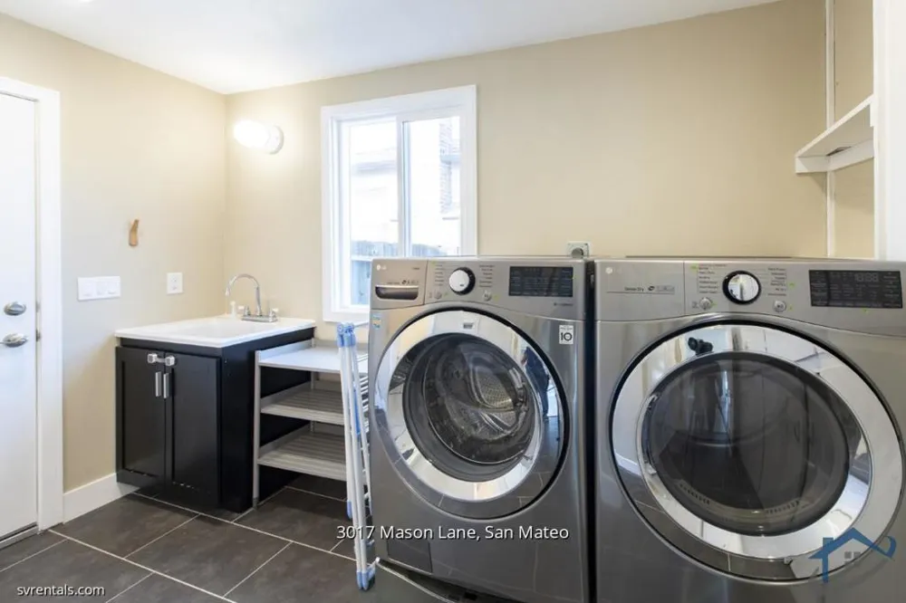 3017 Mason Lane San Mateo, CA 94403
