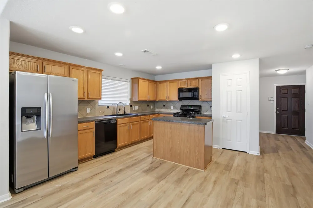 21126 Amber Crossing Drive Richmond, TX 77406