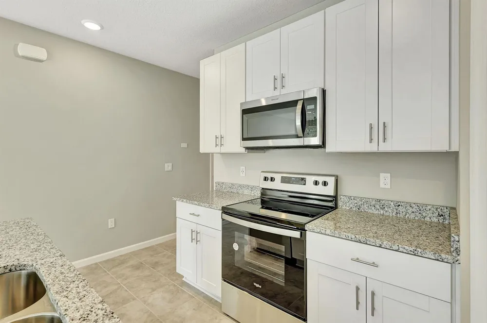 5694 SE EDGEWATER CIRCLE Stuart, FL 34997