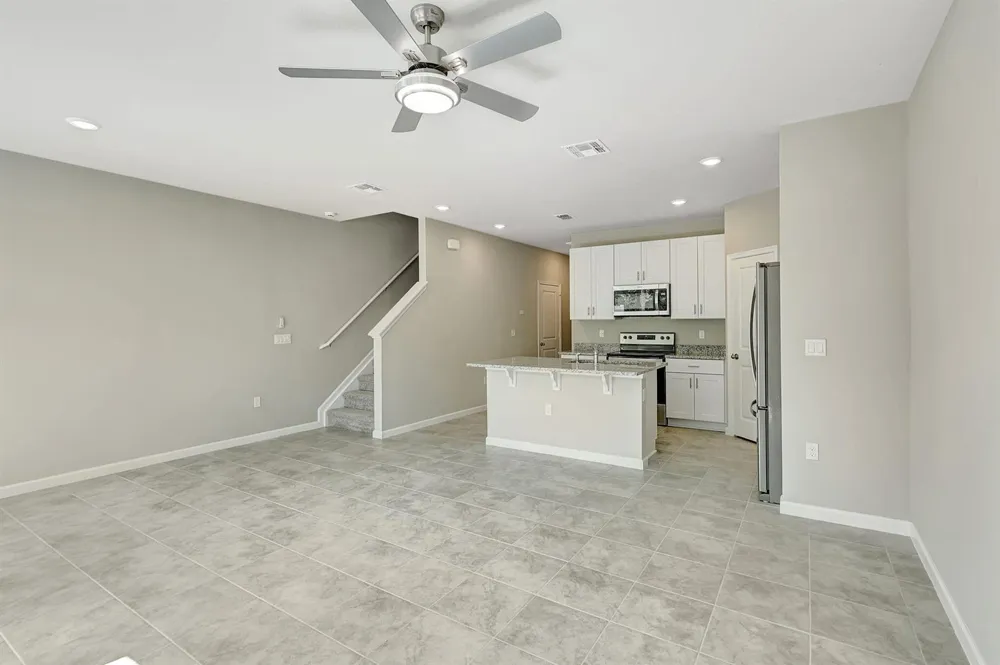5694 SE EDGEWATER CIRCLE Stuart, FL 34997