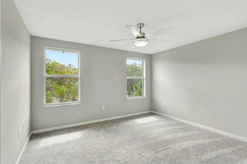 5694 SE EDGEWATER CIRCLE Stuart, FL 34997