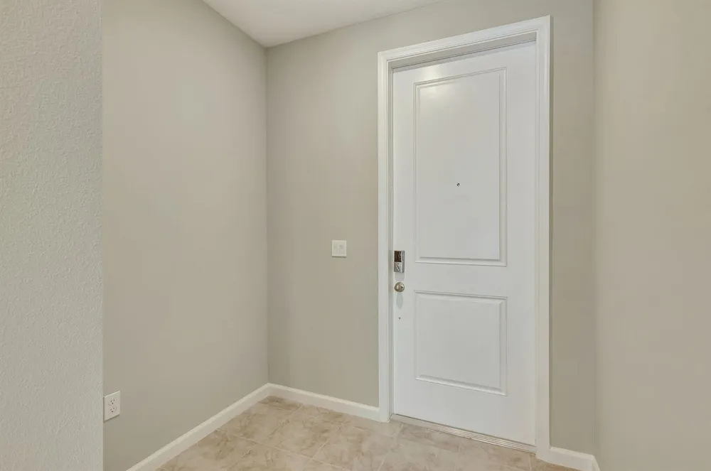 5694 SE EDGEWATER CIRCLE Stuart, FL 34997