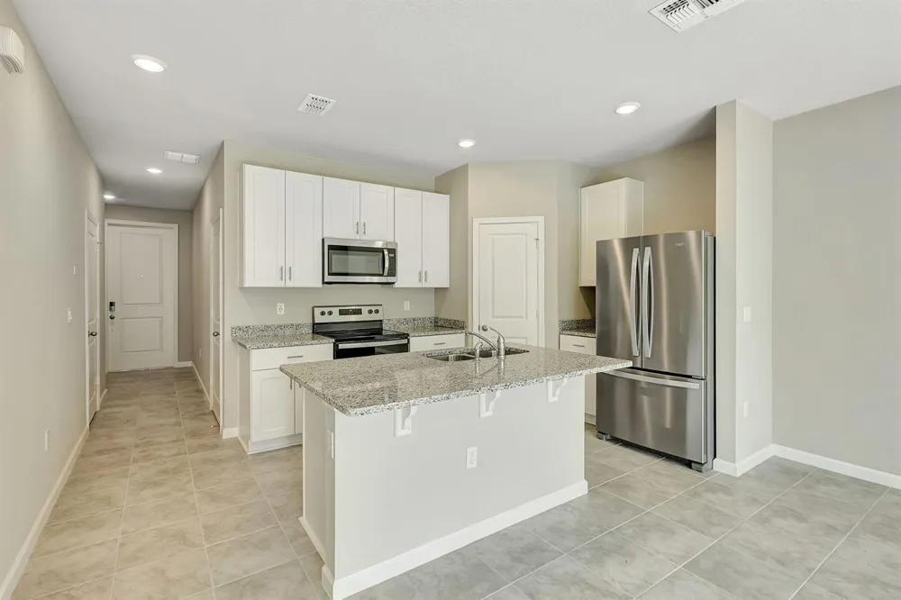 5694 SE EDGEWATER CIRCLE Stuart, FL 34997