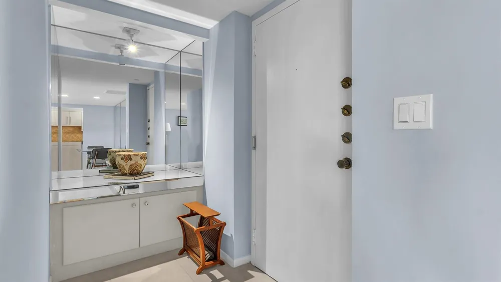 1801 S FLAGLER DRIVE #1804 West Palm Beach, FL 33401