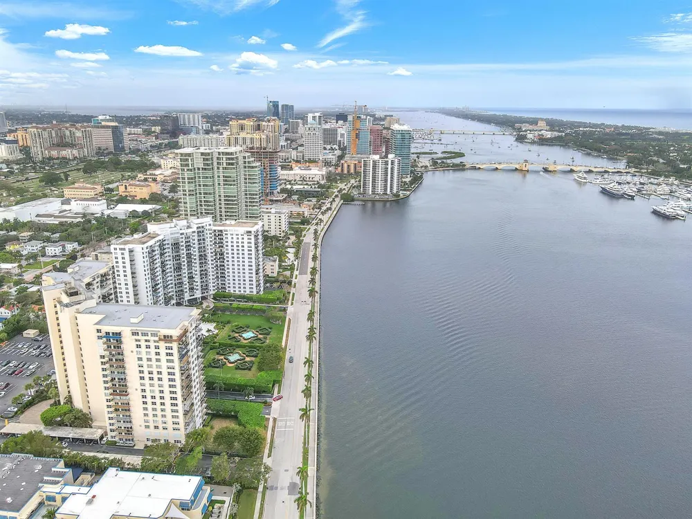 1801 S FLAGLER DRIVE #1804 West Palm Beach, FL 33401