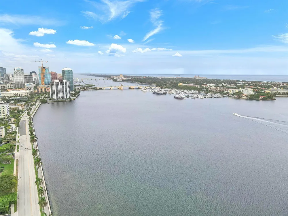 1801 S FLAGLER DRIVE #1804 West Palm Beach, FL 33401